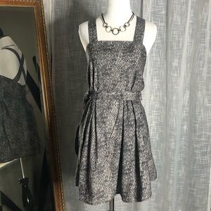 Drift Size XS Mini Dress w tie.